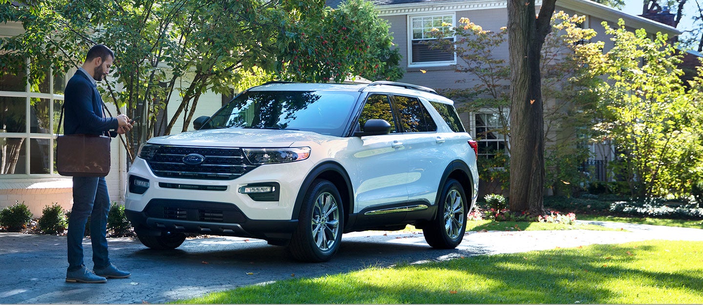 Stoneham Ford in Stoneham MA