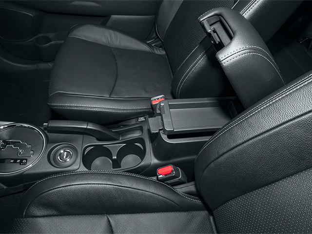 2013 Mitsubishi Outlander Sport LE