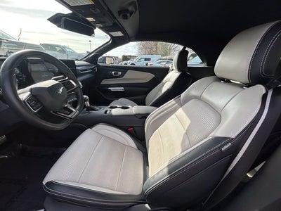 2025 Ford Mustang I4CV