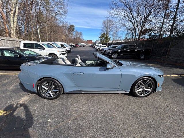 2025 Ford Mustang I4CV