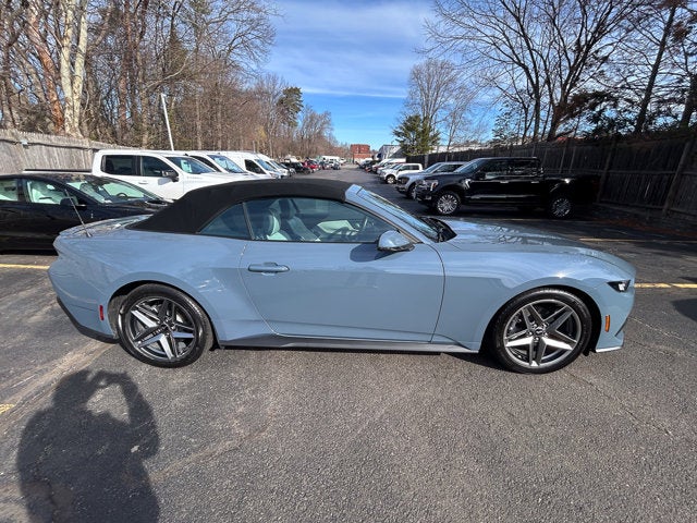 2025 Ford Mustang I4CV