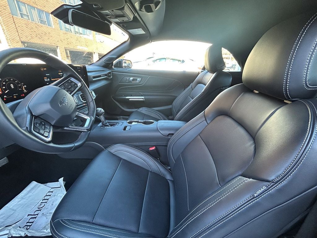 2025 Ford Mustang EcoBoost Premium