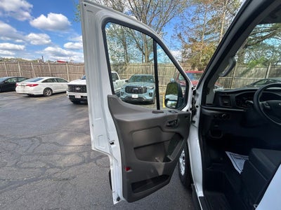 2024 Ford Transit Passenger Wagon XL
