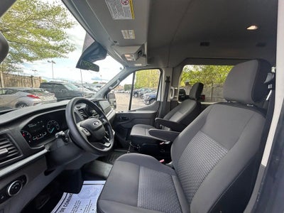 2024 Ford Transit Passenger Wagon XL