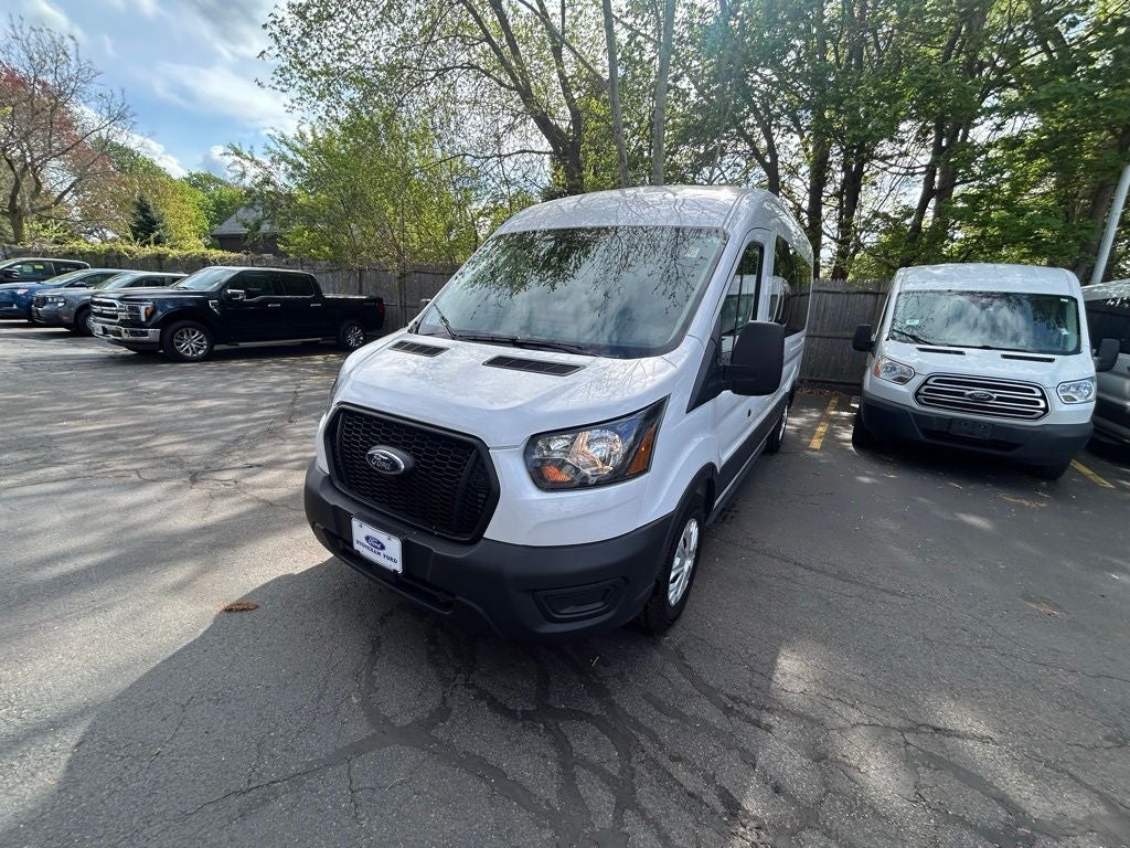 2024 Ford Transit Passenger Wagon XL