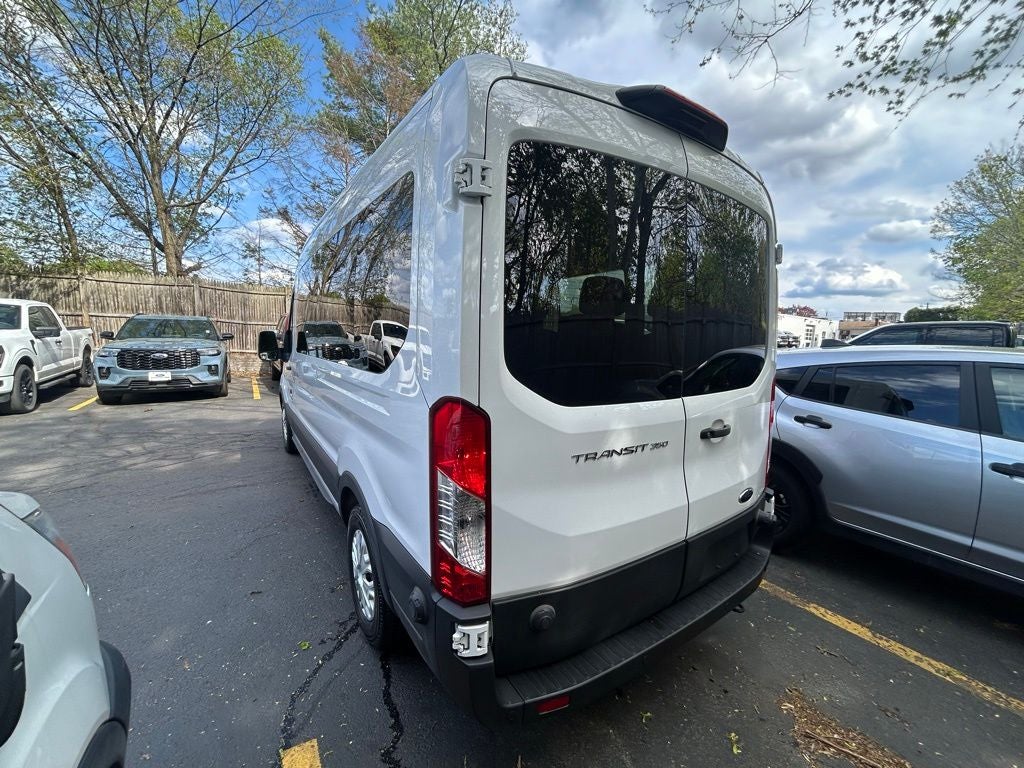 2024 Ford Transit Passenger Wagon XL