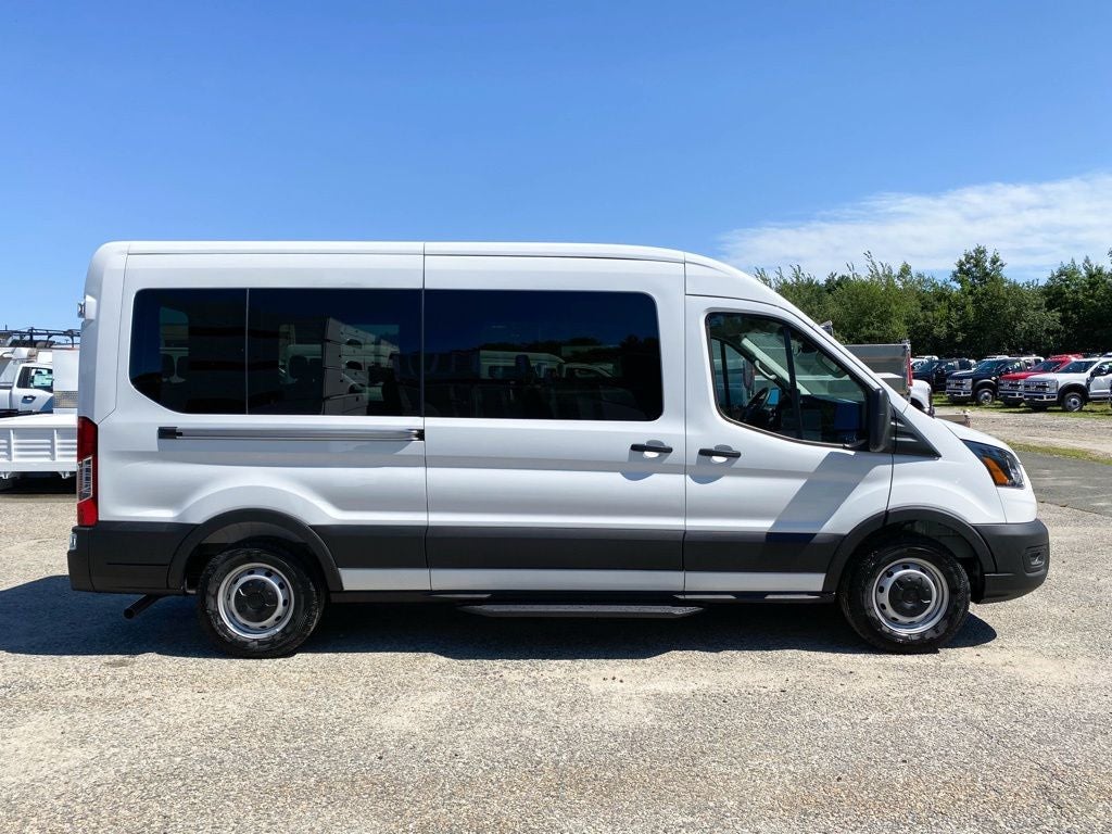 2026 Ford Transit Passenger Wagon XL
