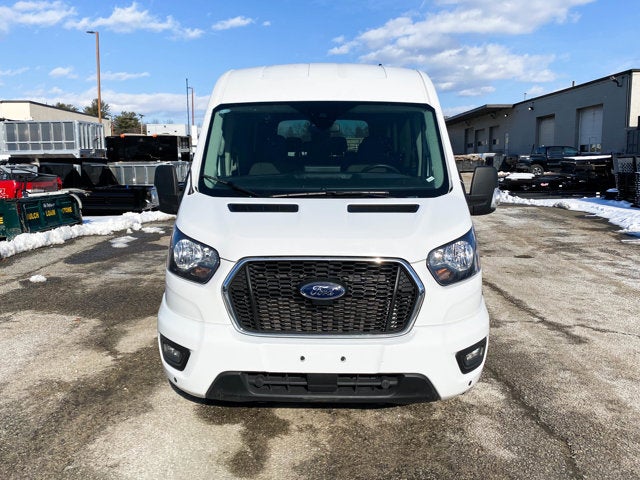 2025 Ford Transit Passenger Wagon XLT 15 Passenger