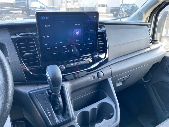 2025 Ford Transit Passenger Wagon XLT