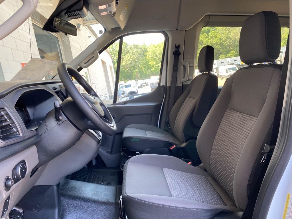 2026 Ford Transit Passenger Wagon XL
