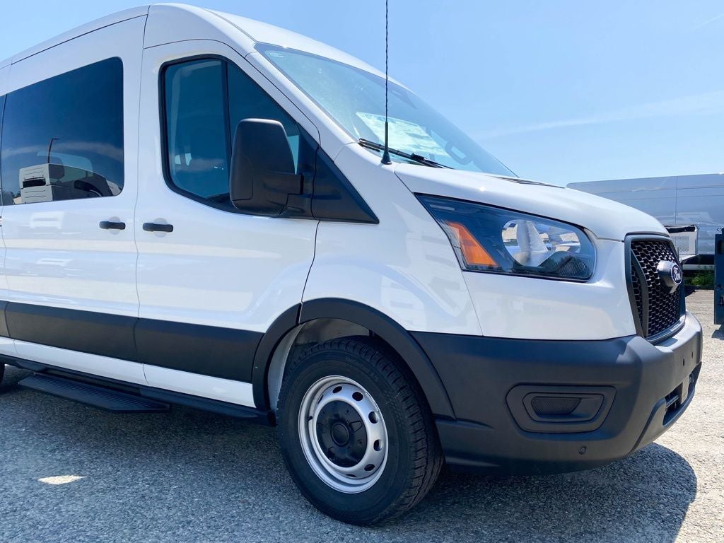 2026 Ford Transit Passenger Wagon XL