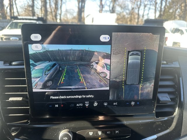 2023 Ford Transit Passenger Wagon XLT 15 Passenger