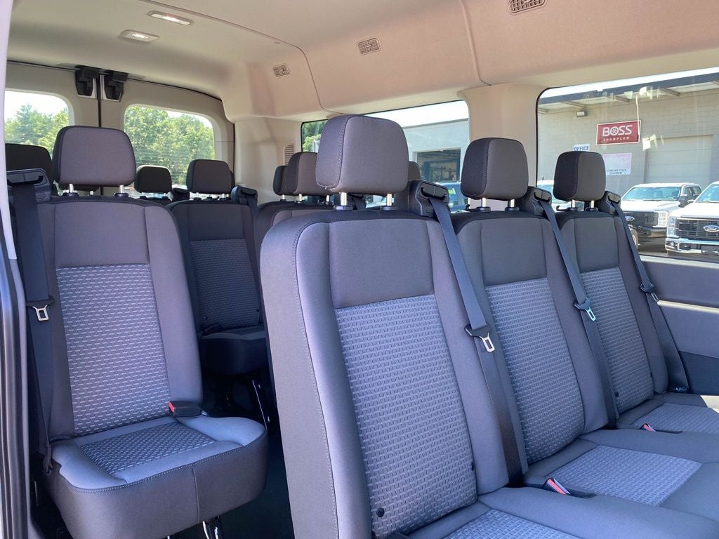2026 Ford Transit Passenger Wagon XL