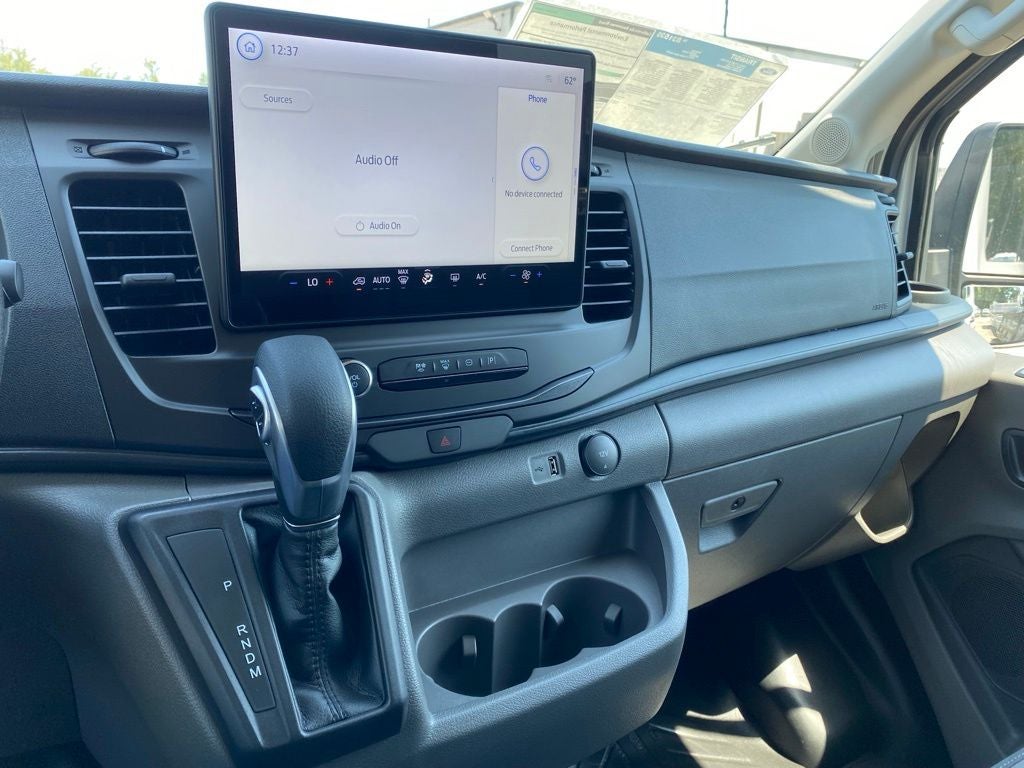 2026 Ford Transit Passenger Wagon XL