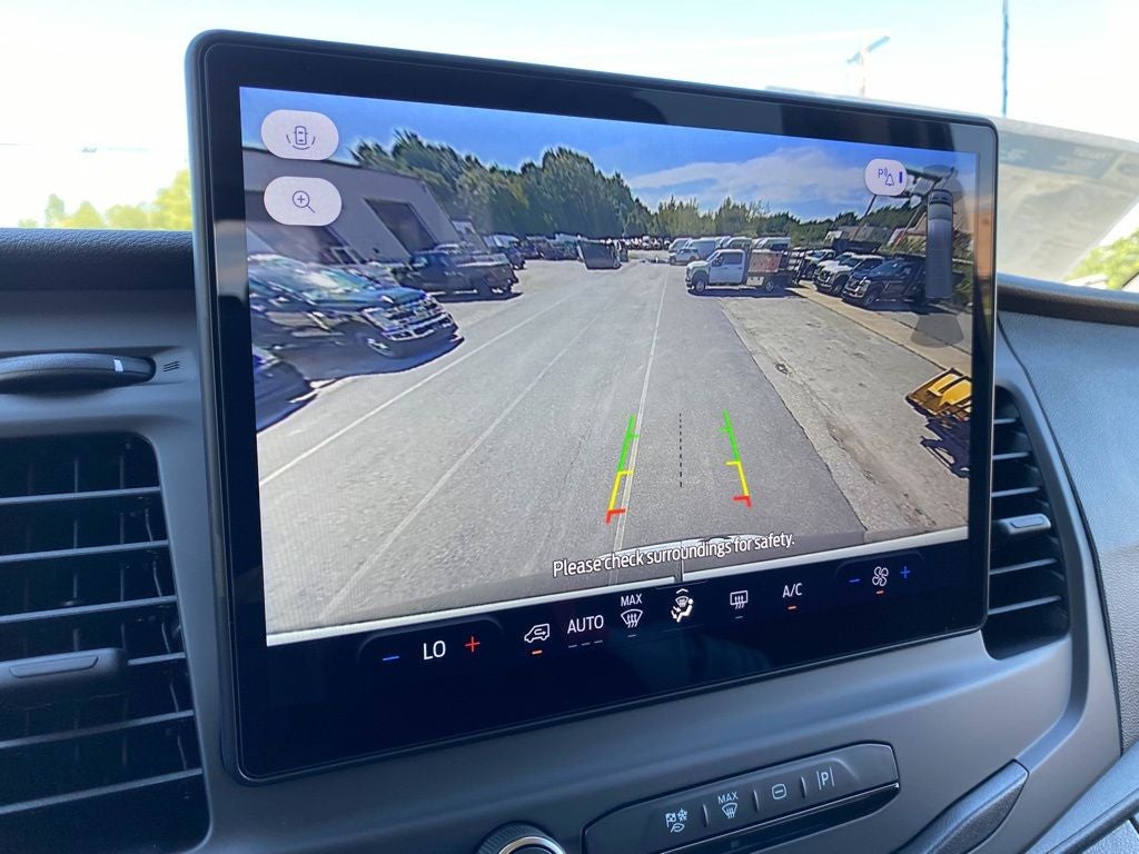 2026 Ford Transit Passenger Wagon XL
