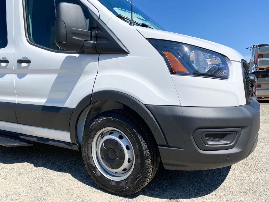 2026 Ford Transit Passenger Wagon XL