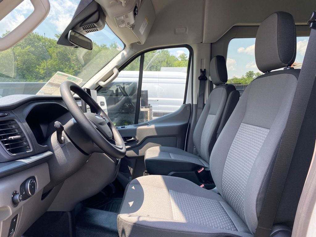 2026 Ford Transit Passenger Wagon XL