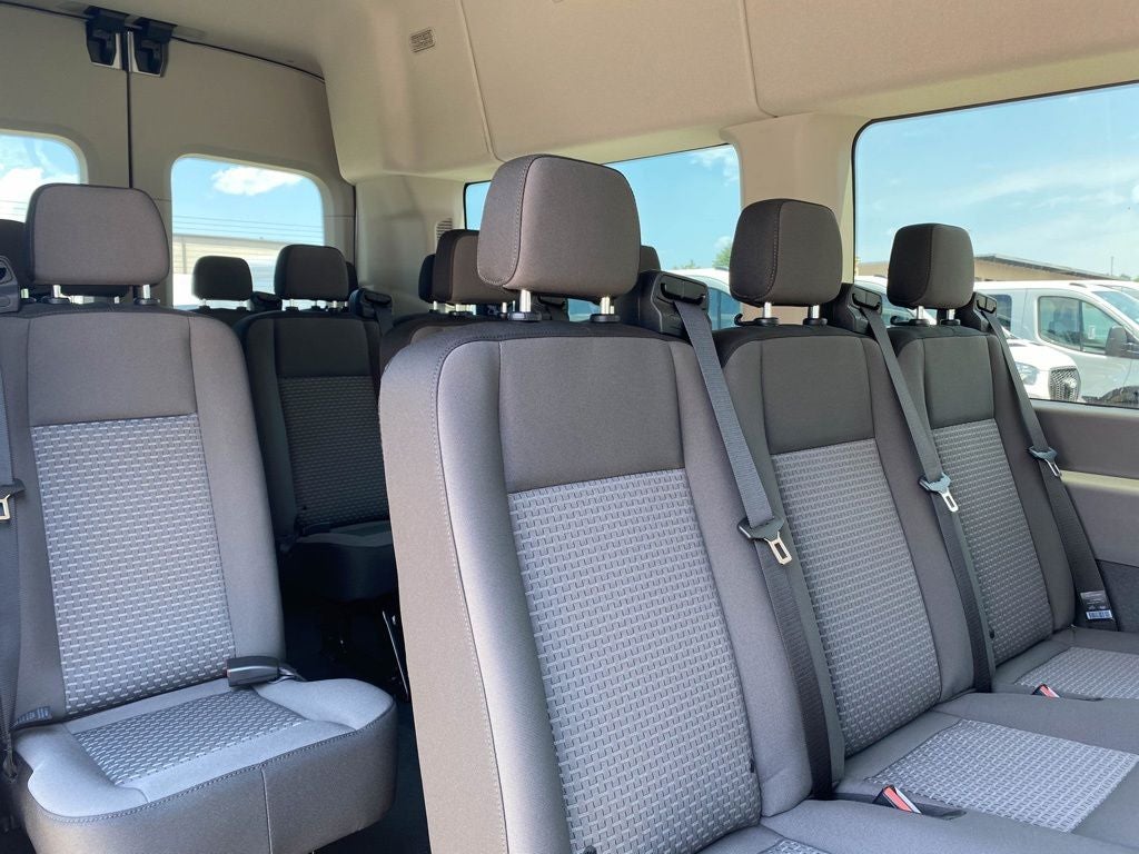 2026 Ford Transit Passenger Wagon XL