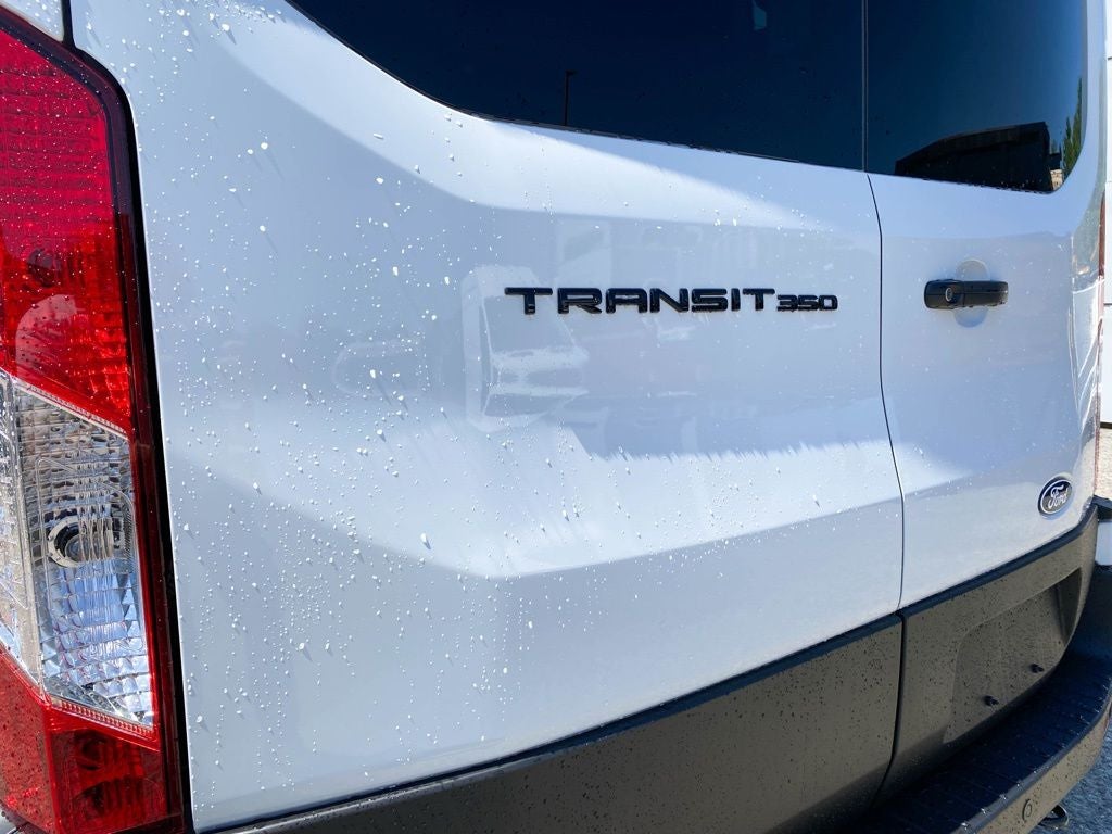 2026 Ford Transit Passenger Wagon XL