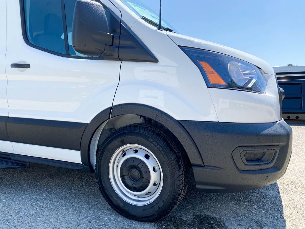 2026 Ford Transit Passenger Wagon XL