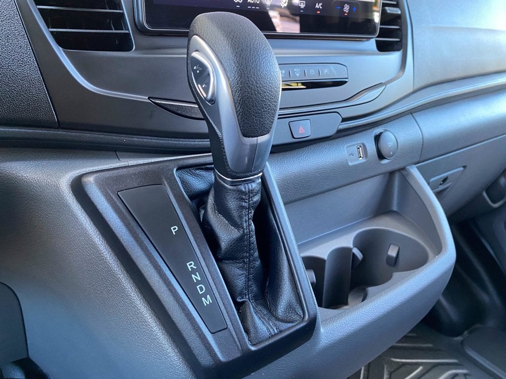 2027 Ford Transit Passenger Wagon XL
