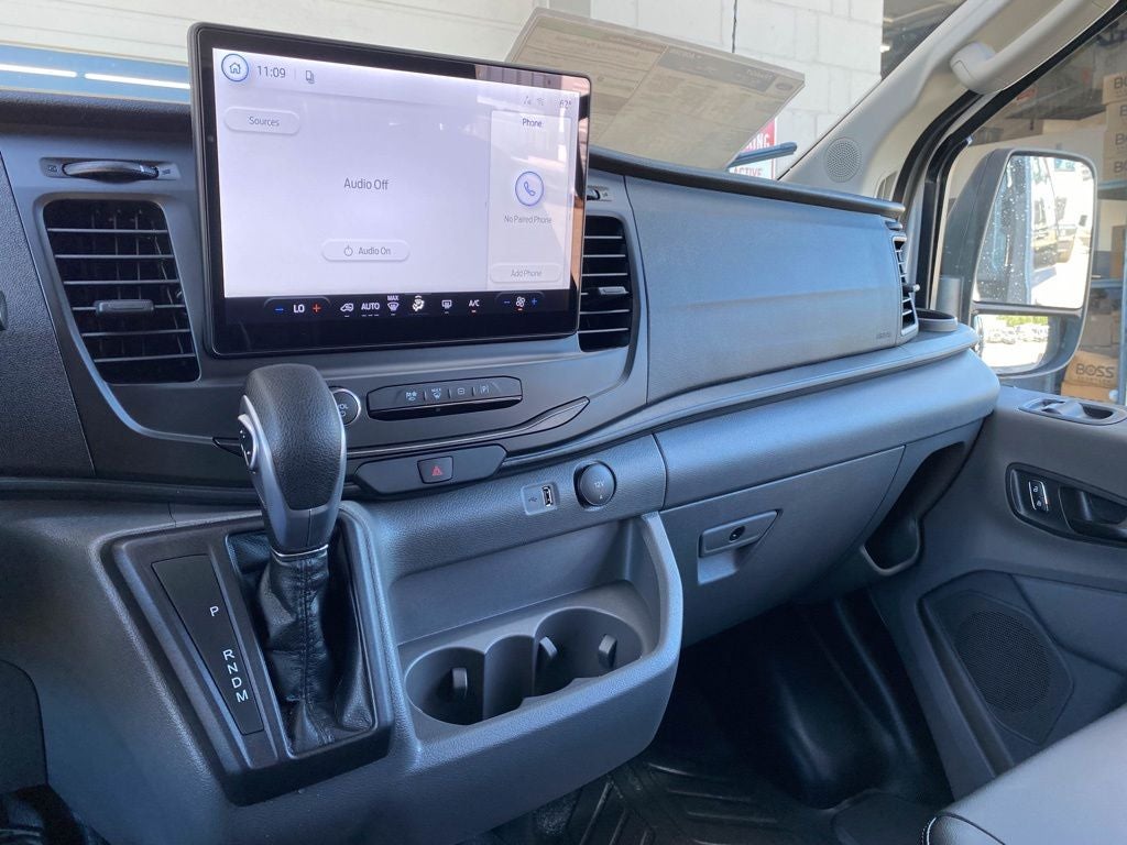 2027 Ford Transit Passenger Wagon XL