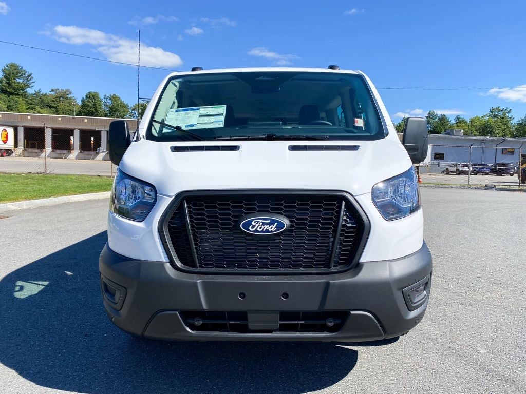 2027 Ford Transit Passenger Wagon XL
