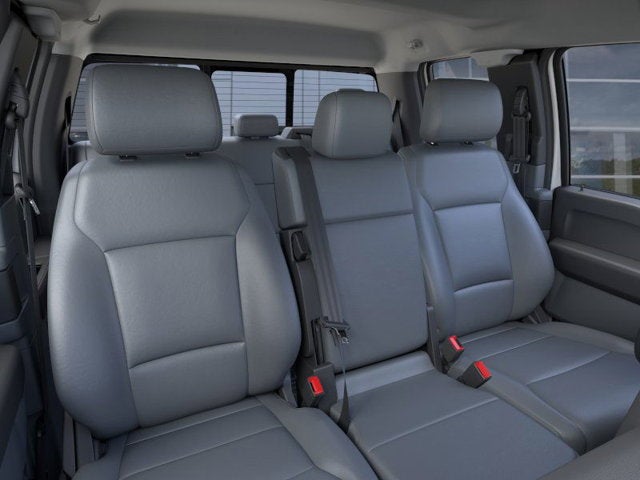 2025 Ford Super Duty F-550 DRW XL