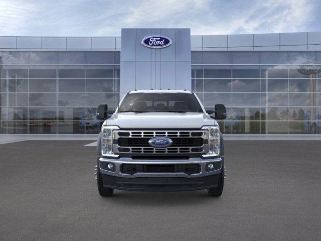 2025 Ford Super Duty F-550 DRW XL
