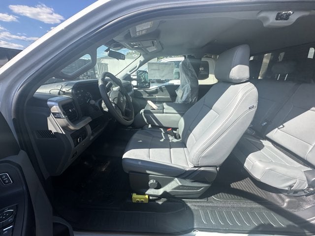 2025 Ford Super Duty F-550 XL 4x4