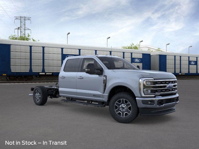 2026 Ford Super Duty F-350 Lariat Crew Cab 4x4
