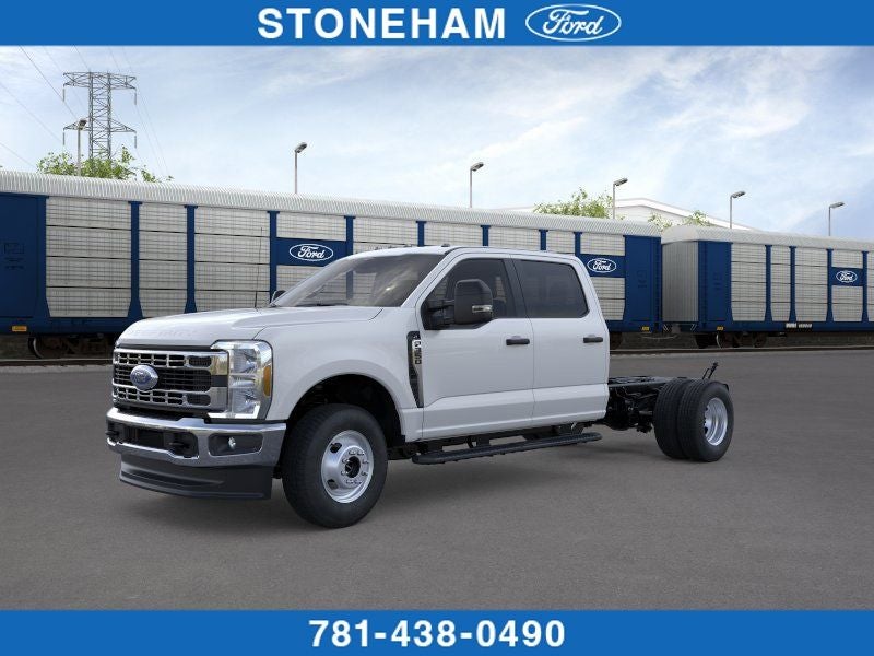 2026 Ford F-350 Chassis XL Crew Cab 4x4