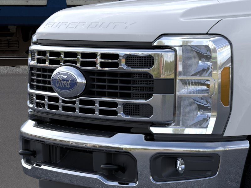 2026 Ford F-350 Chassis XL Crew Cab 4x4