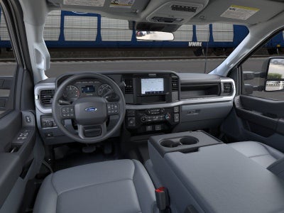 2026 Ford F-350 Chassis XL Crew Cab 4x4