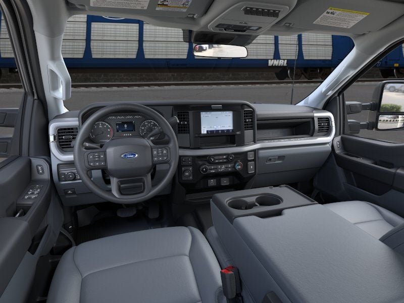 2026 Ford F-350 Chassis XL Crew Cab 4x4