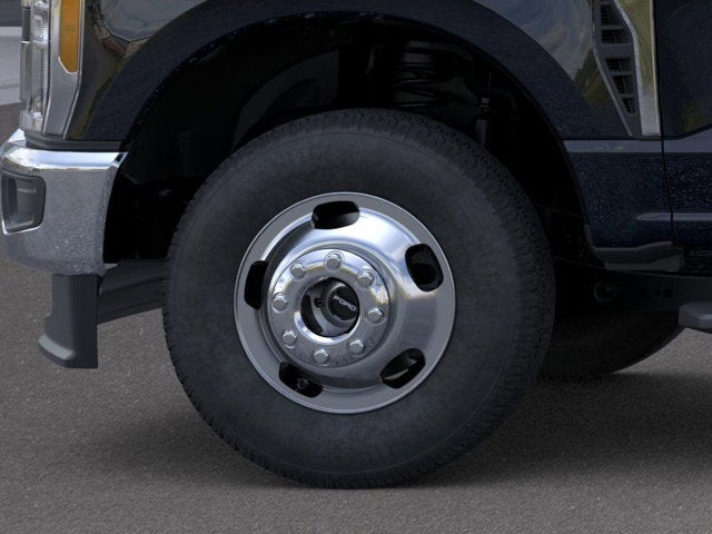 2026 Ford Super Duty F-350 Chassis XL Super Cab 4x4