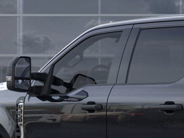 2026 Ford Super Duty F-350 Chassis XL Super Cab 4x4