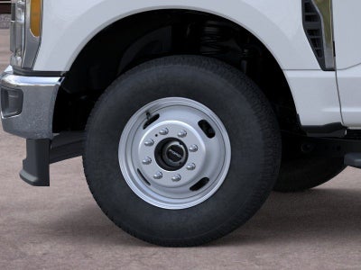 2026 Ford F-350 Chassis XL Crew Cab 4x4