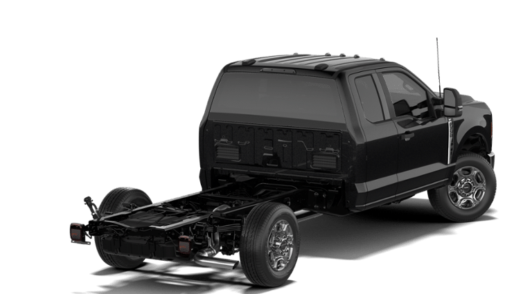 2027 Ford F-350 Chassis XLT Super Cab 4x4