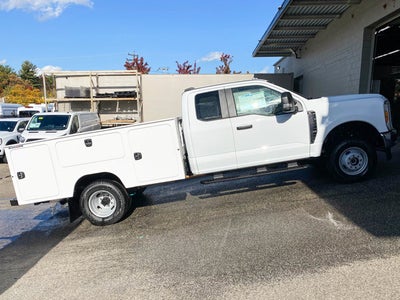 2026 Ford Super Duty F-350 Chassis XL Super Cab 4x4