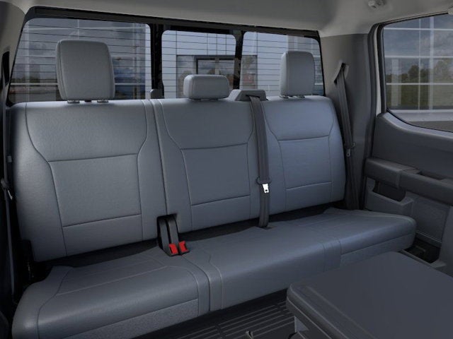 2025 Ford Super Duty F-350 Chassis XL Super Cab 4x4