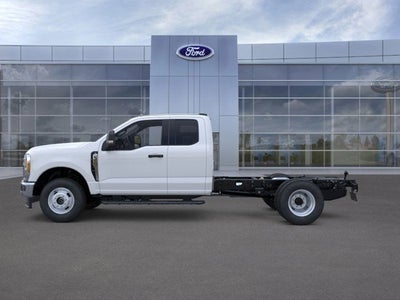 2025 Ford Super Duty F-350 Chassis XL Super Cab 4x4