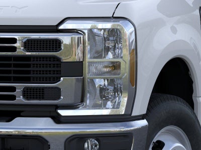 2026 Ford F-350 Chassis XL Super Cab 4x4 DRW