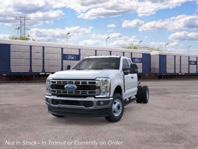 2026 Ford F-350 Chassis XL Super Cab 4x4 DRW