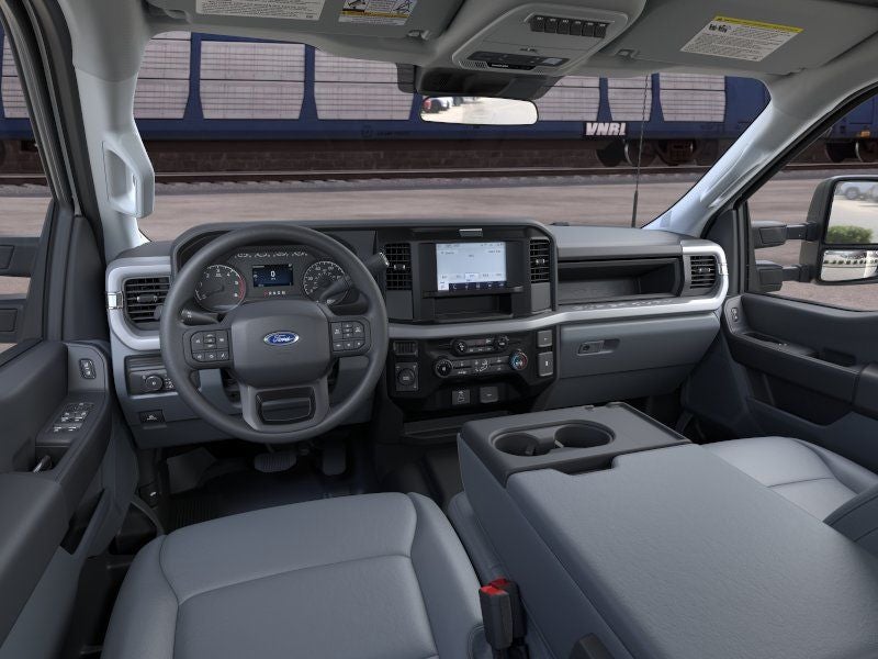 2026 Ford F-350 Chassis XL Super Cab 4x4 DRW