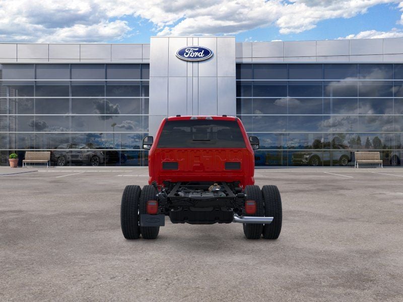 2026 Ford F-350 Chassis XL Super Cab 4x4