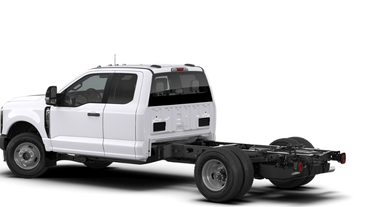 2026 Ford F-350 Chassis XL Super Cab 4x4