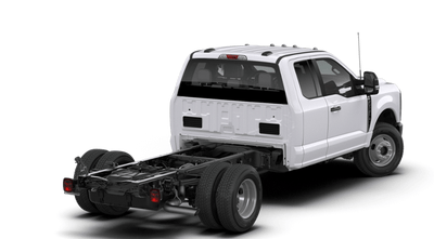 2026 Ford F-350 Chassis XL Super Cab 4x4