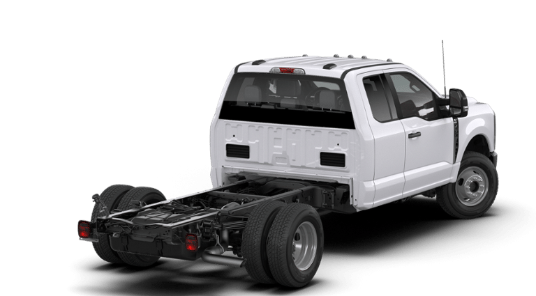 2026 Ford F-350 Chassis XL Super Cab 4x4