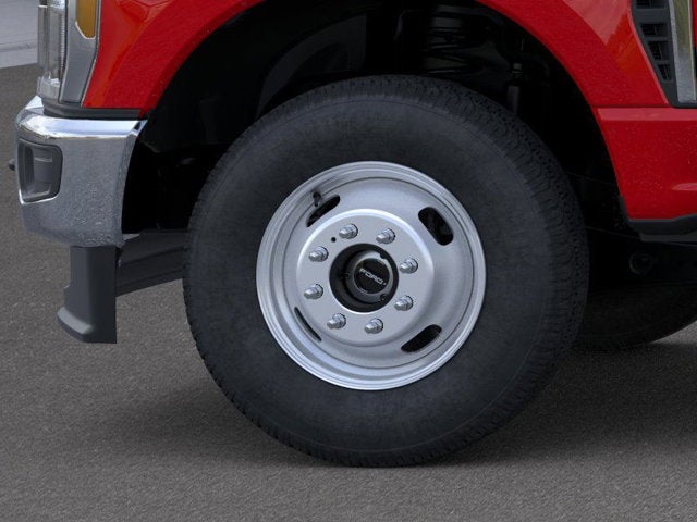 2026 Ford Super Duty F-350 Chassis XL Super Cab 4x4